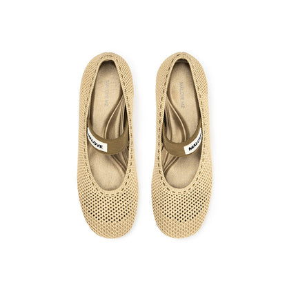 Fishnet Round Toe Mary Jane Pumps-3