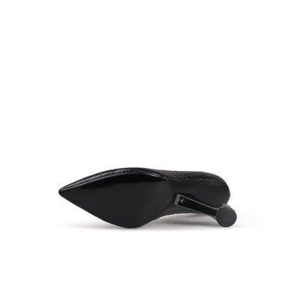 Textured Leather Pointed Toe Pumps-3