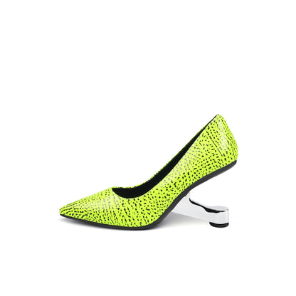 Textured Leather Pointed Toe Pumps-5