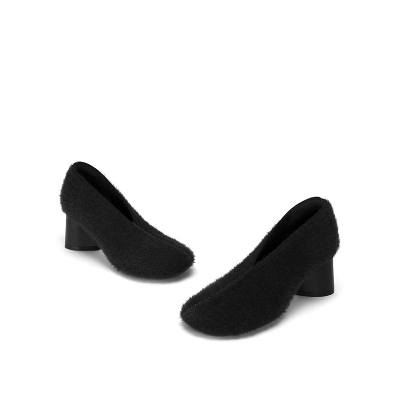 Versatile Round Toe Block Heel Fuzzy Pumps-2